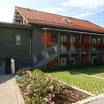 Am Silberberg דירה